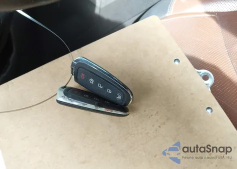 2014 Ford Explorer Limited z USA, uszkodzony, nr VIN 1FM5K7F82EGA89277